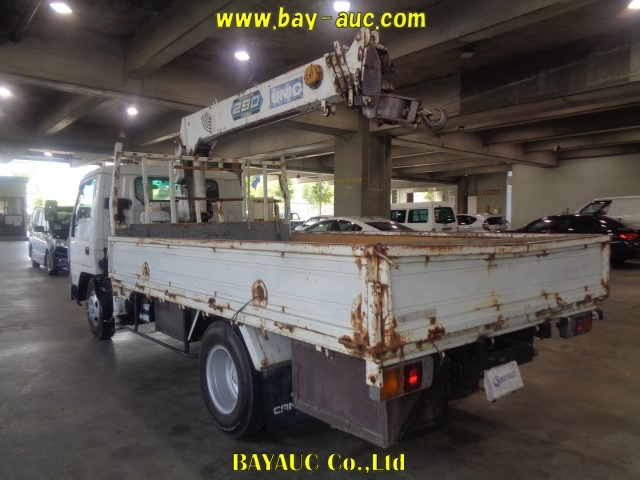 MITSUBISHI CANTER