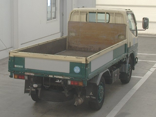 MITSUBISHI CANTER