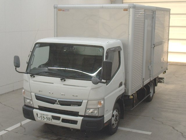 MITSUBISHI CANTER