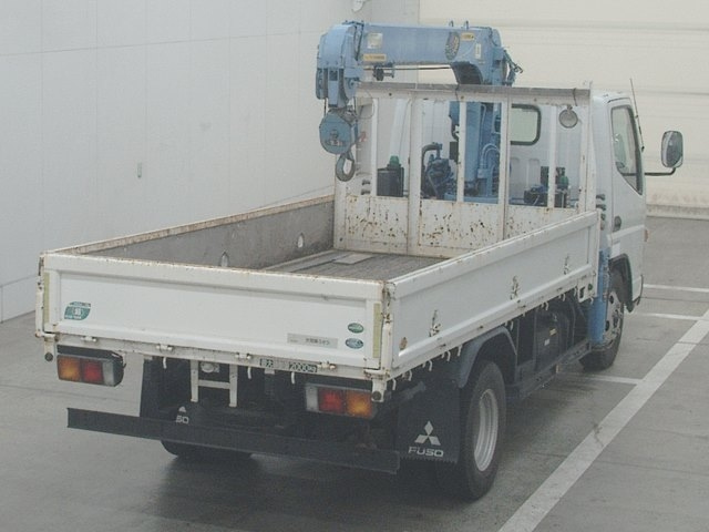 MITSUBISHI CANTER