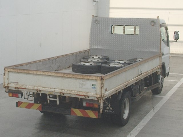 MITSUBISHI CANTER