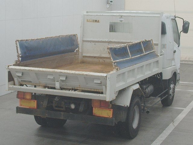 MITSUBISHI FUSO FIGHTER