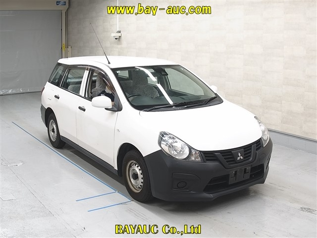 MITSUBISHI LANCER VAN