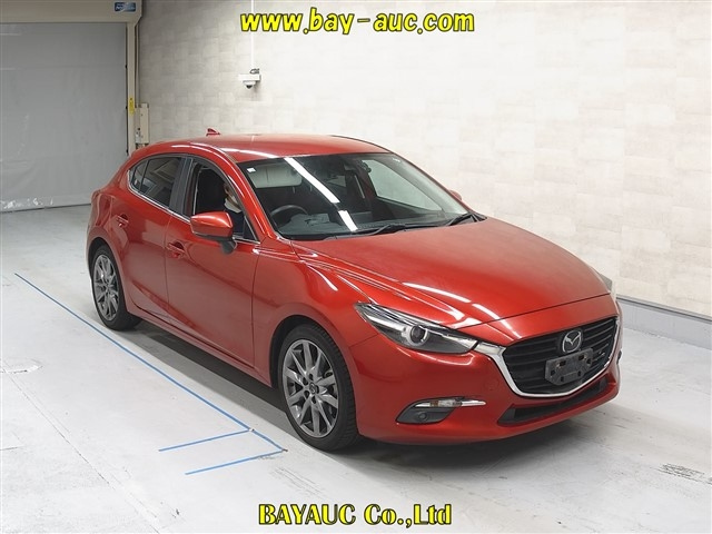 MAZDA AXELA