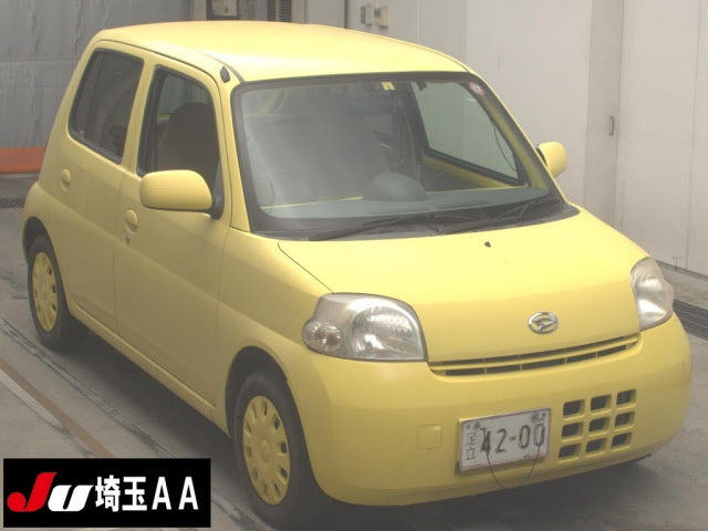 DAIHATSU ESSE