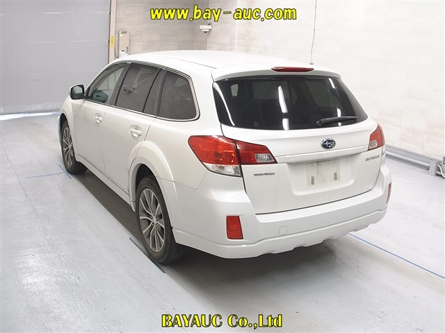 SUBARU LEGACY OUTBACK