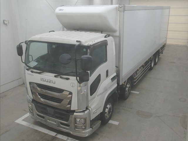 ISUZU TRUCK