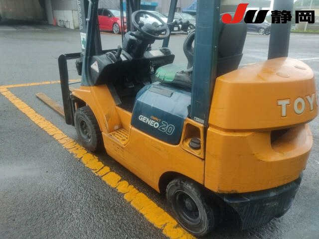 TOYOTA FORKLIFT