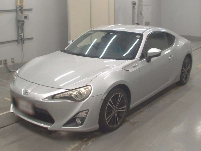 TOYOTA 86