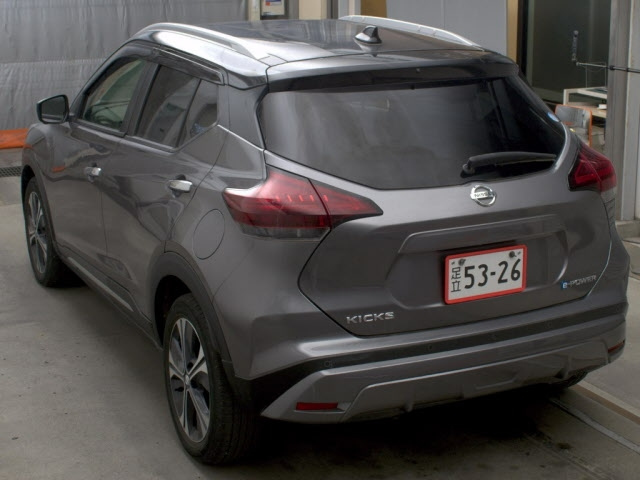 NISSAN KIX