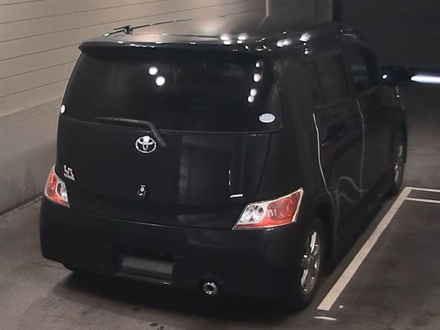 TOYOTA BB