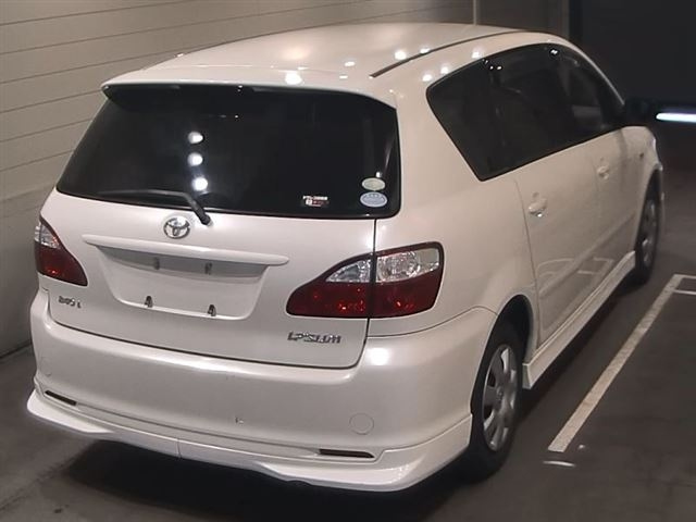 TOYOTA IPSUM