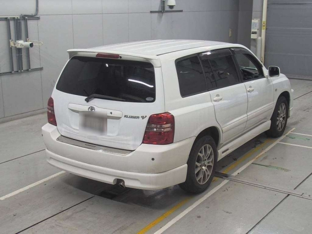 TOYOTA KLUGER