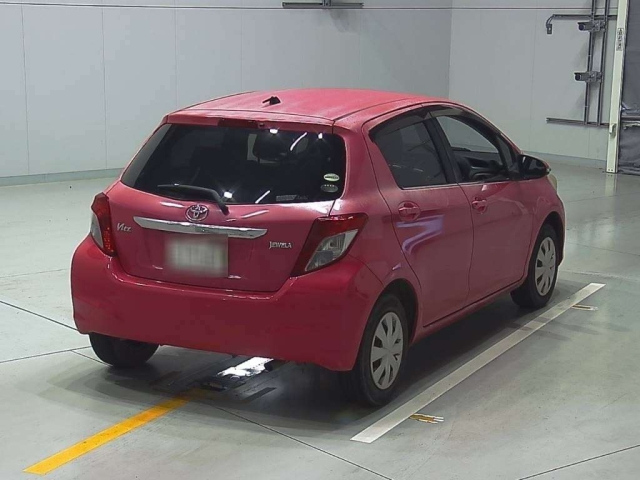 TOYOTA VITZ