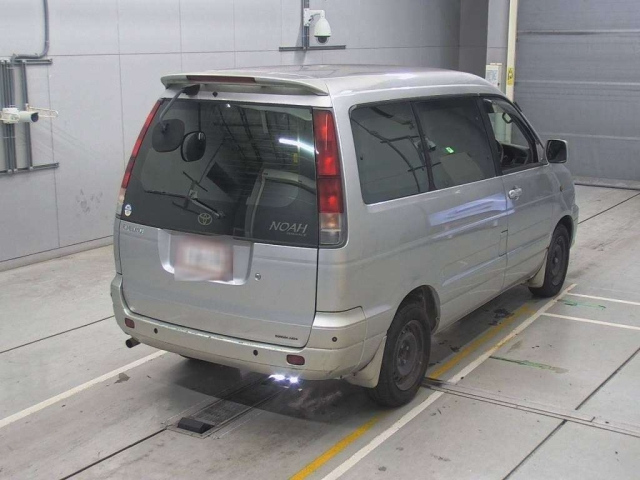 TOYOTA TOWN ACE NOAH