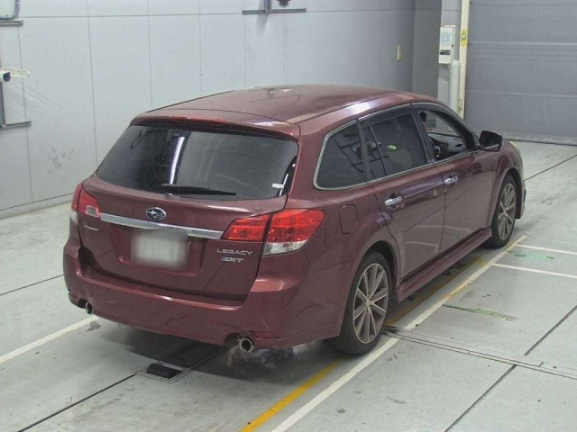 SUBARU LEGACY
