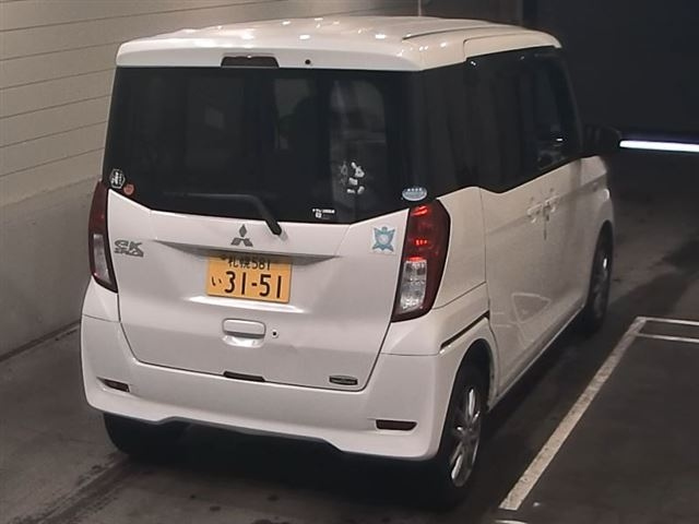 MITSUBISHI EK SPACE