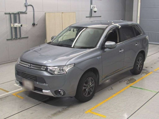 MITSUBISHI OUTLANDER PHEV