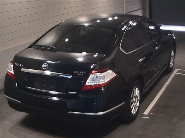 NISSAN TEANA