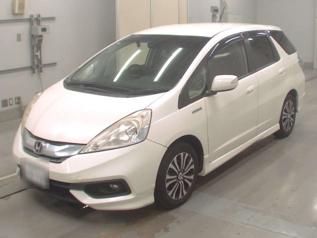 HONDA FIT SHUTTLE