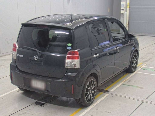 TOYOTA SPADE