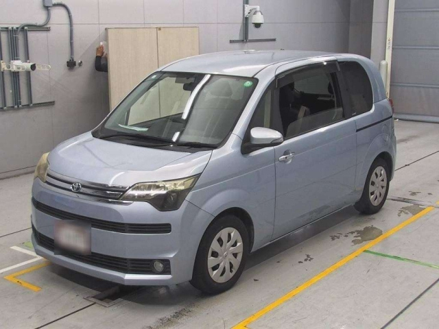 TOYOTA SPADE