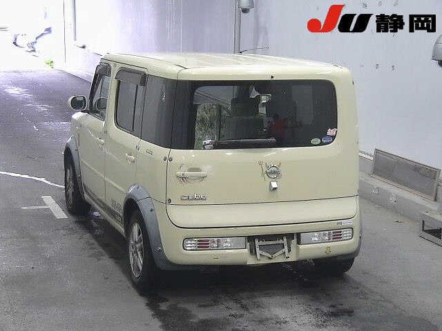 NISSAN CUBE