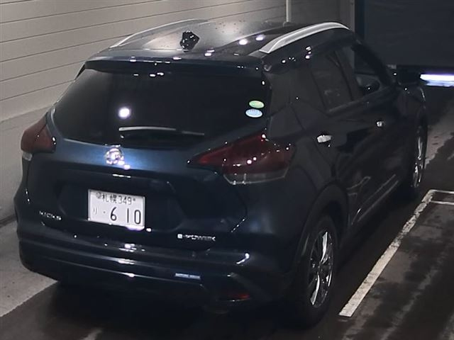 NISSAN KIX