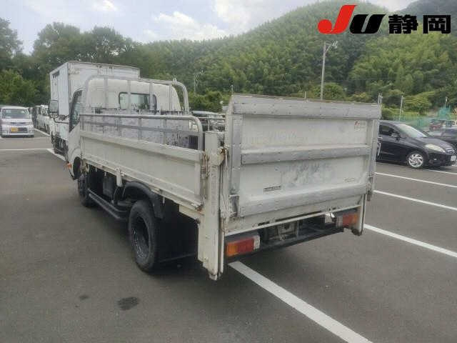 TOYOTA DYNA