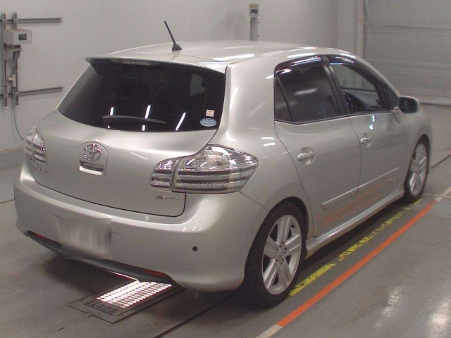TOYOTA BLADE