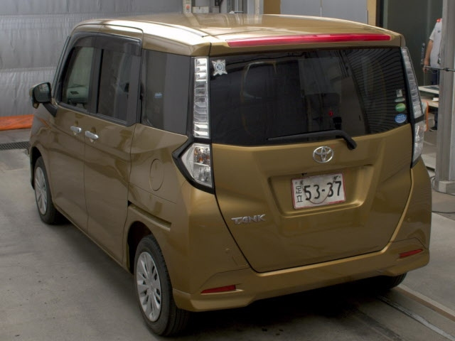 TOYOTA TANK