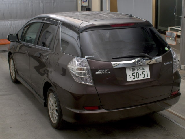 HONDA FIT SHUTTLE