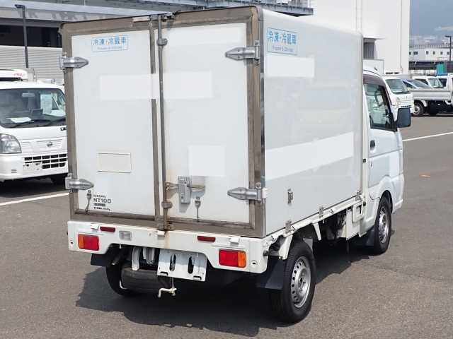 NISSAN CLIPPER TRUCK