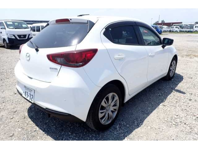 MAZDA MAZDA2