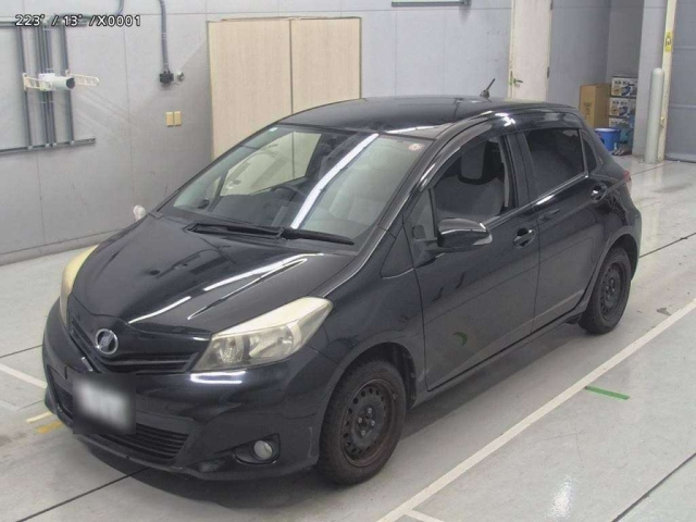 TOYOTA VITZ