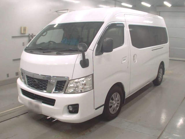 NISSAN CARAVAN BUS