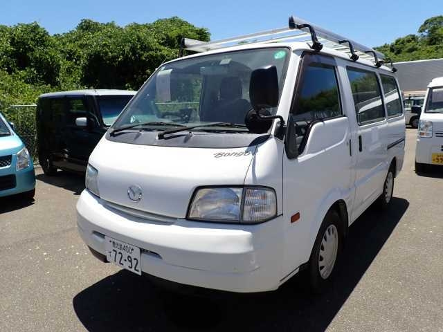 MAZDA BONGO VAN