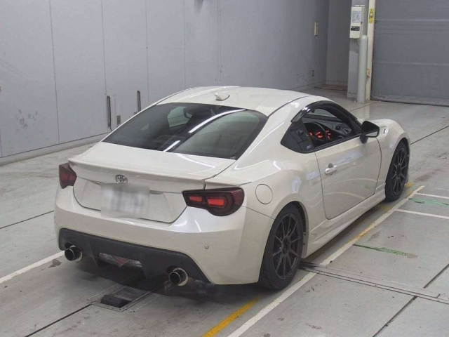 TOYOTA 86