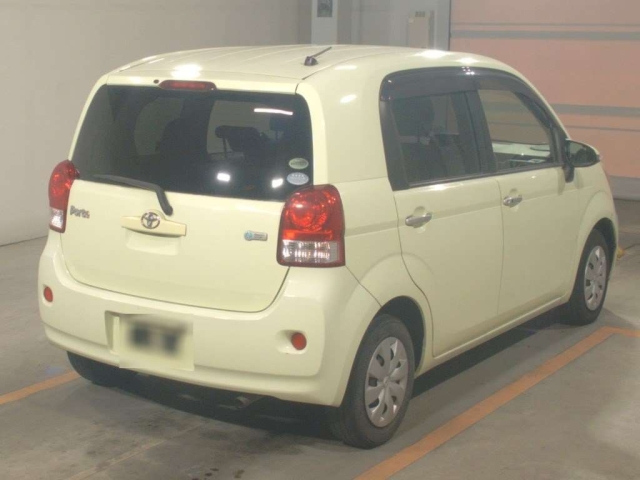 TOYOTA PORTE