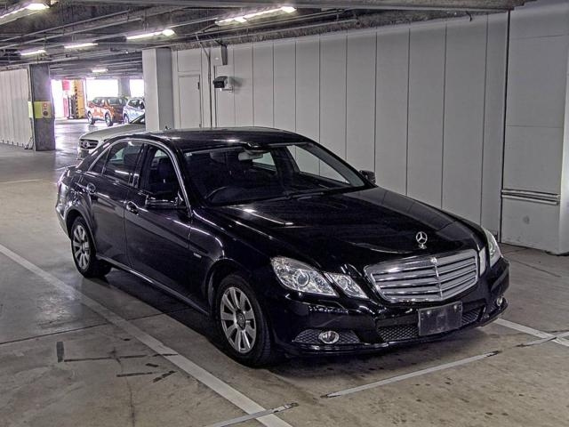 MERCEDES BENZ E CLASS