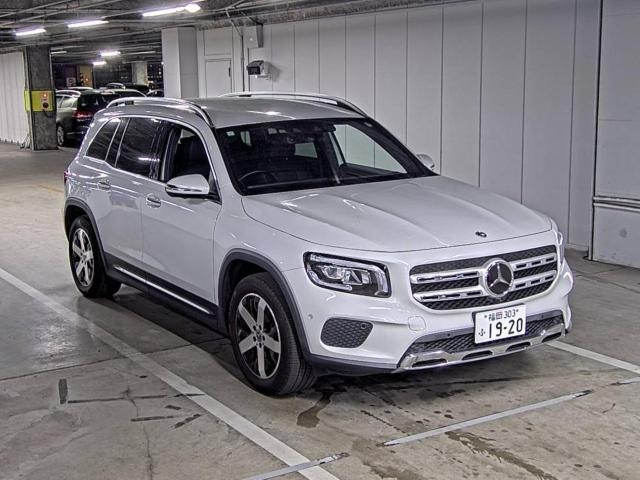 MERCEDES BENZ GLB