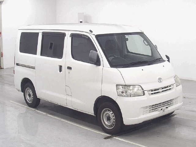 TOYOTA TOWN ACE VAN