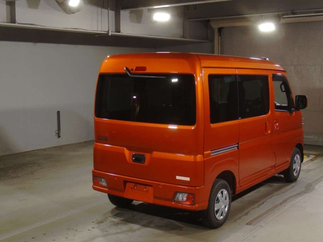 TOYOTA PIXIS VAN