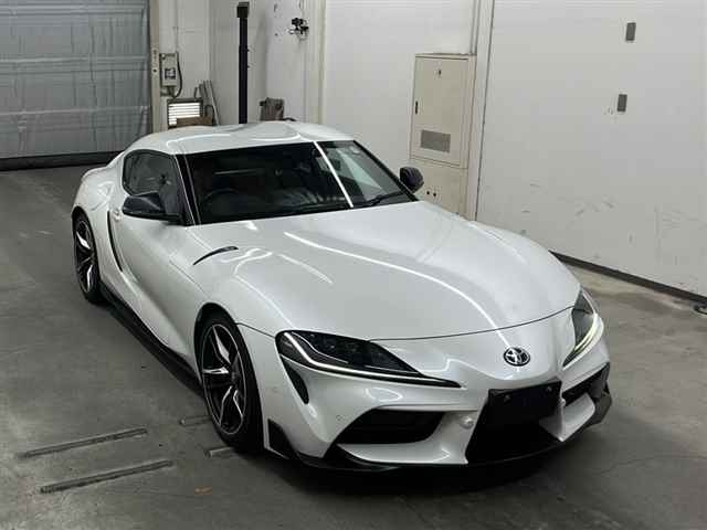 TOYOTA SUPRA
