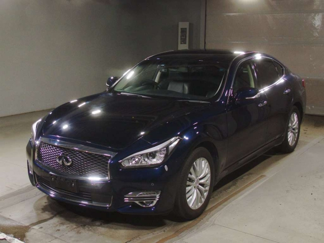 NISSAN FUGA