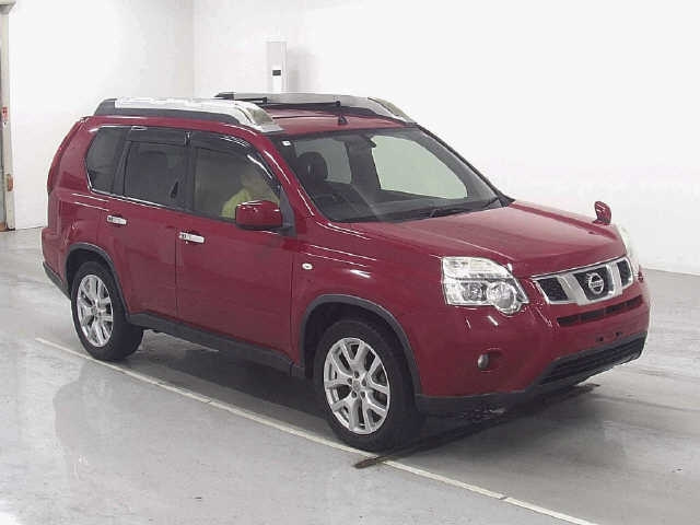 NISSAN X-TRAIL