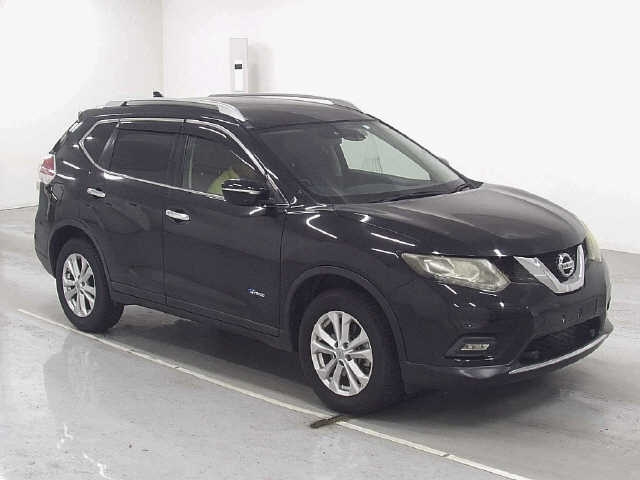 NISSAN X-TRAIL