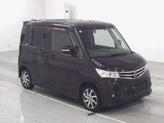 NISSAN ROOX