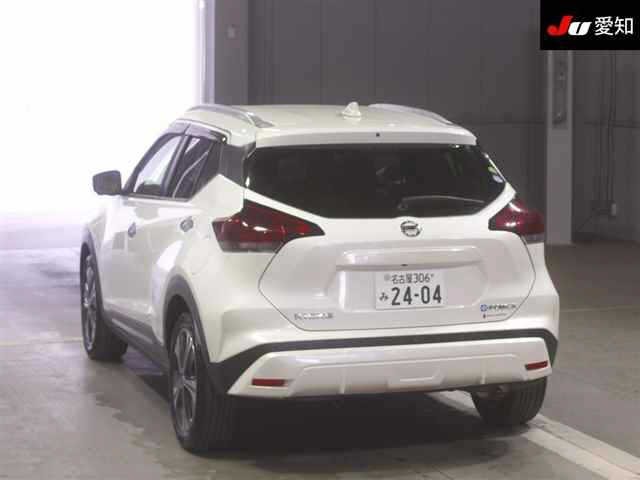 NISSAN KIX