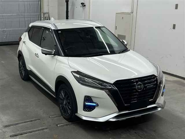 NISSAN KIX